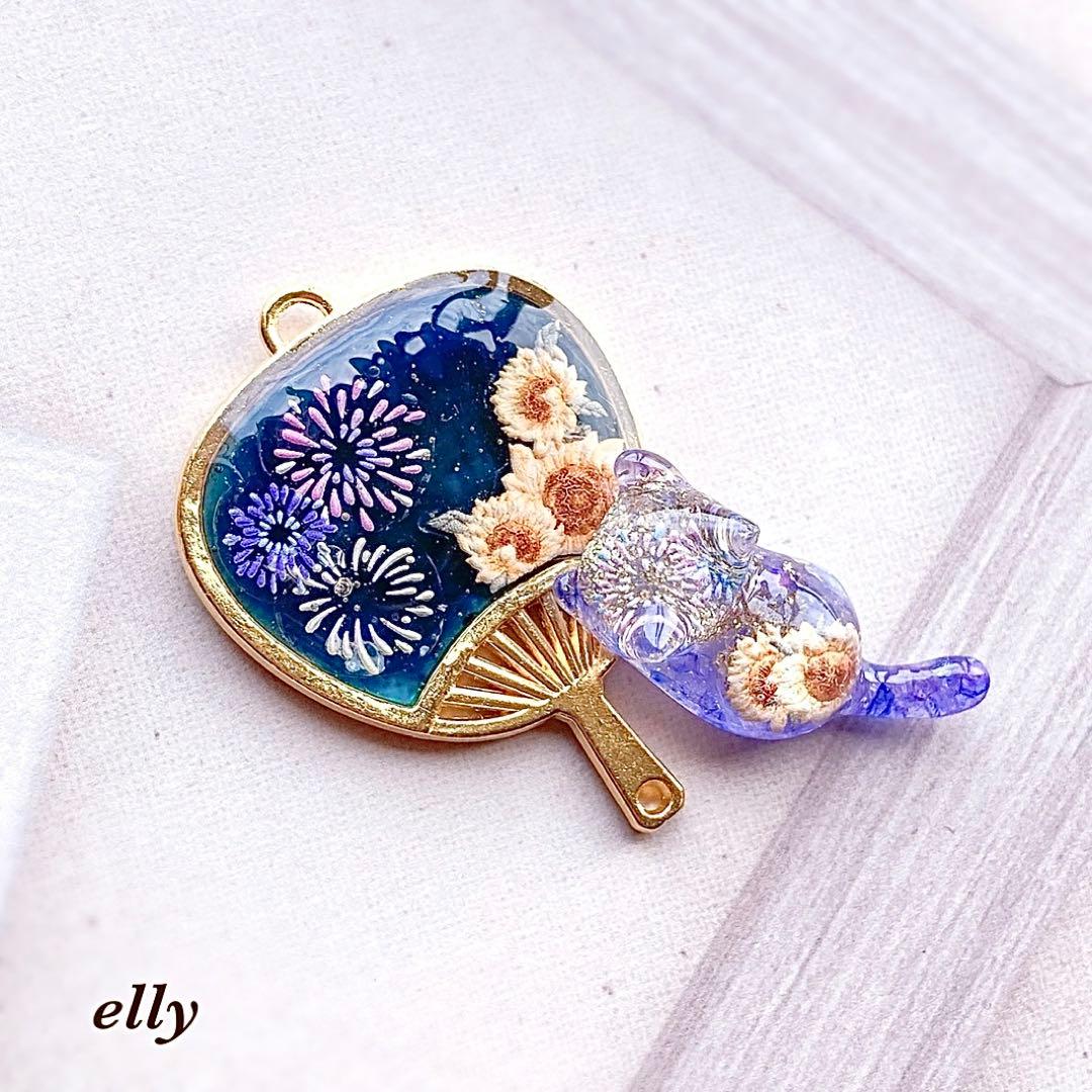 【hana様】1354.天然石　琉球ガラス　紫陽花　とびつき猫　レジン　チャーム