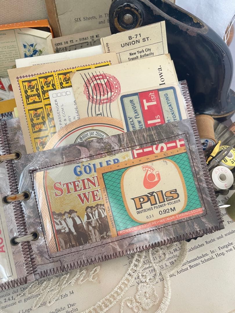 初回販売価格◎紙モノおすそ分けファイル｜横型デザイン×小窓ポケット チャーム付き