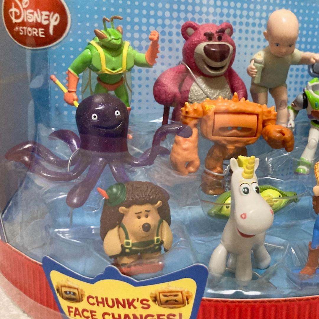 ディズニーストア限定「トイ・ストーリー3」デラックスフィギュア14体セット