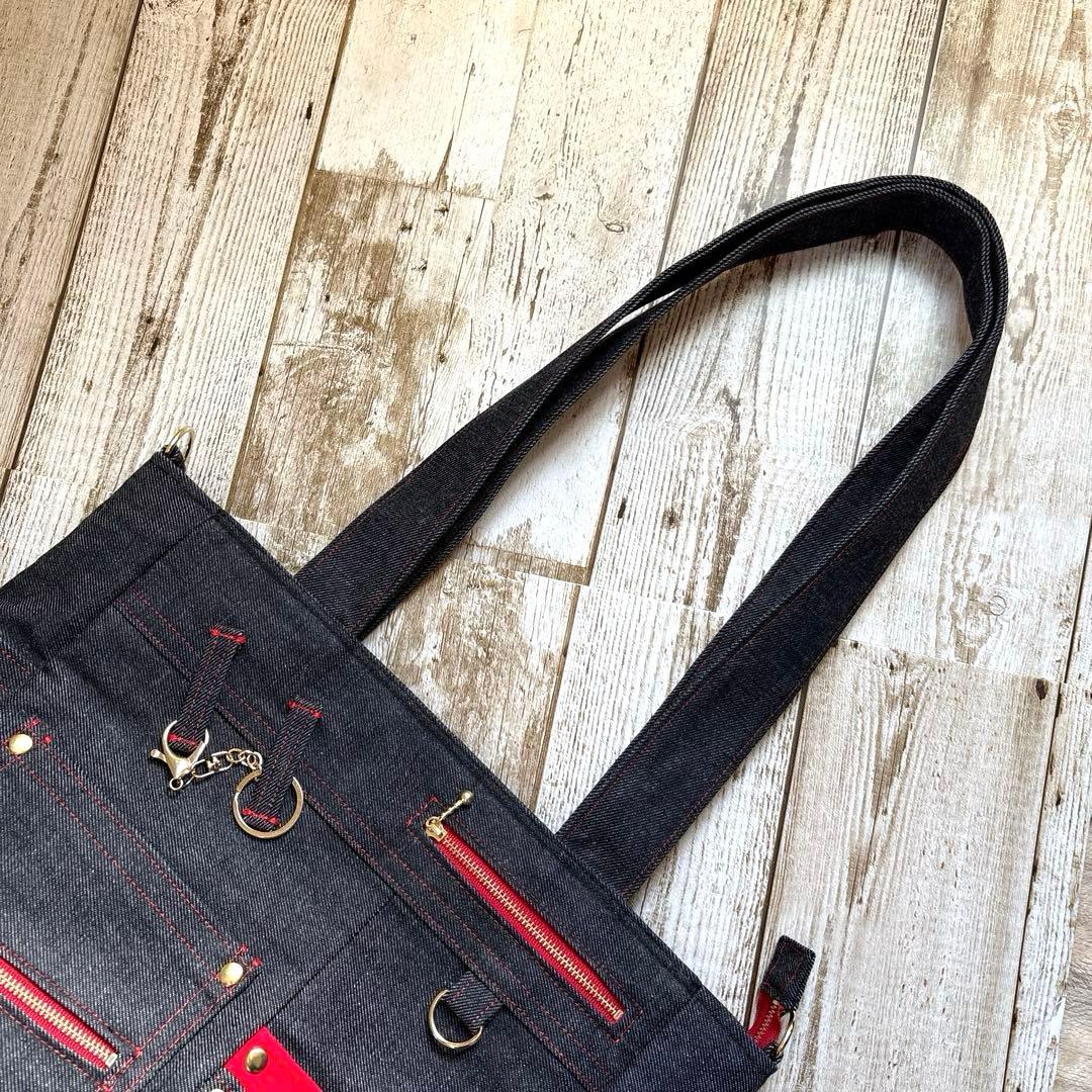 あき　デニムトートバッグ　ハンドメイド　ブラック×レッド　【新品デニム】