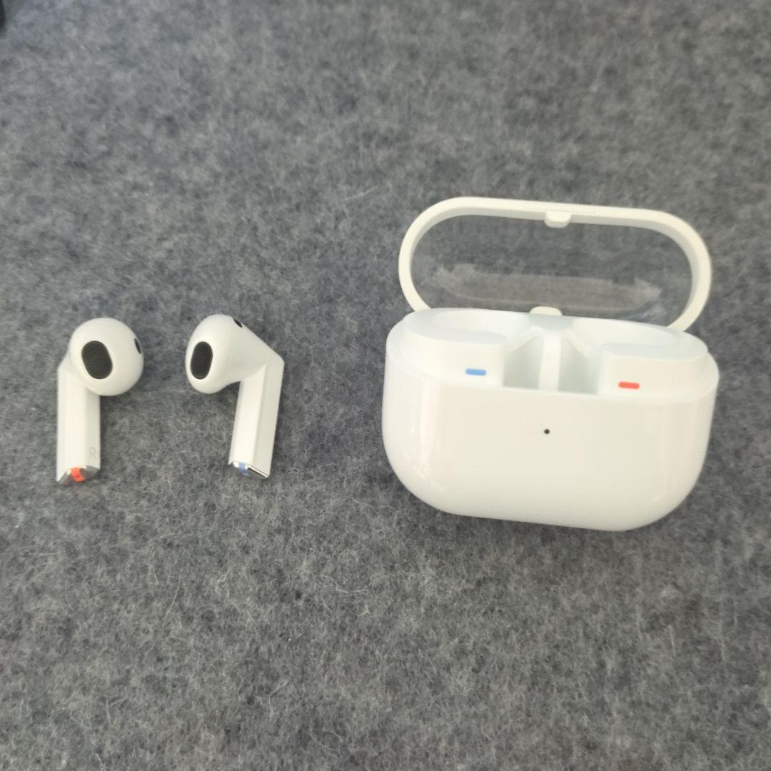 イヤホン GalaxyBuds3