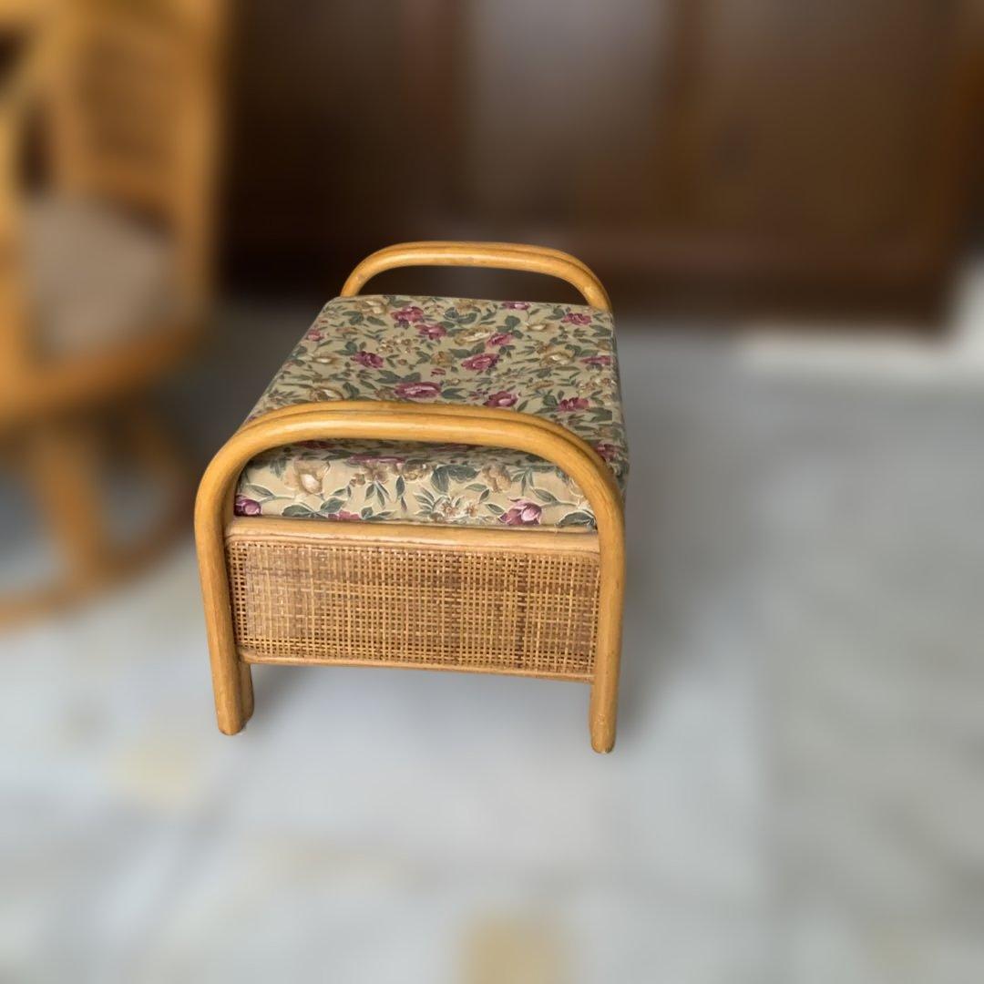 回転ラタンチェアと座椅子（オットマン）セット