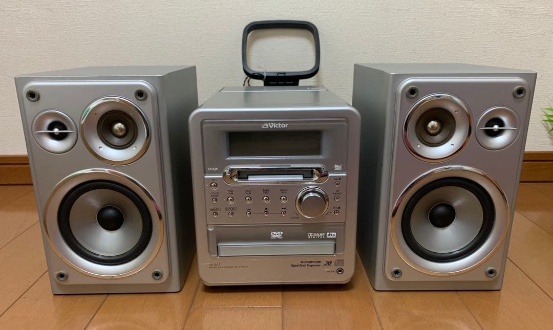 ビクター　ミニコンポ　MD CD カセット UX-QD7 中古