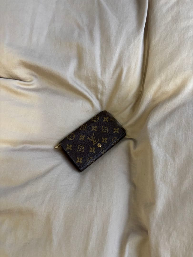 Louis Vuitton モノグラム 二つ折り財布