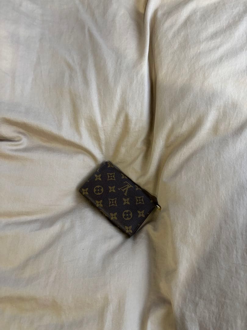 Louis Vuitton モノグラム 二つ折り財布