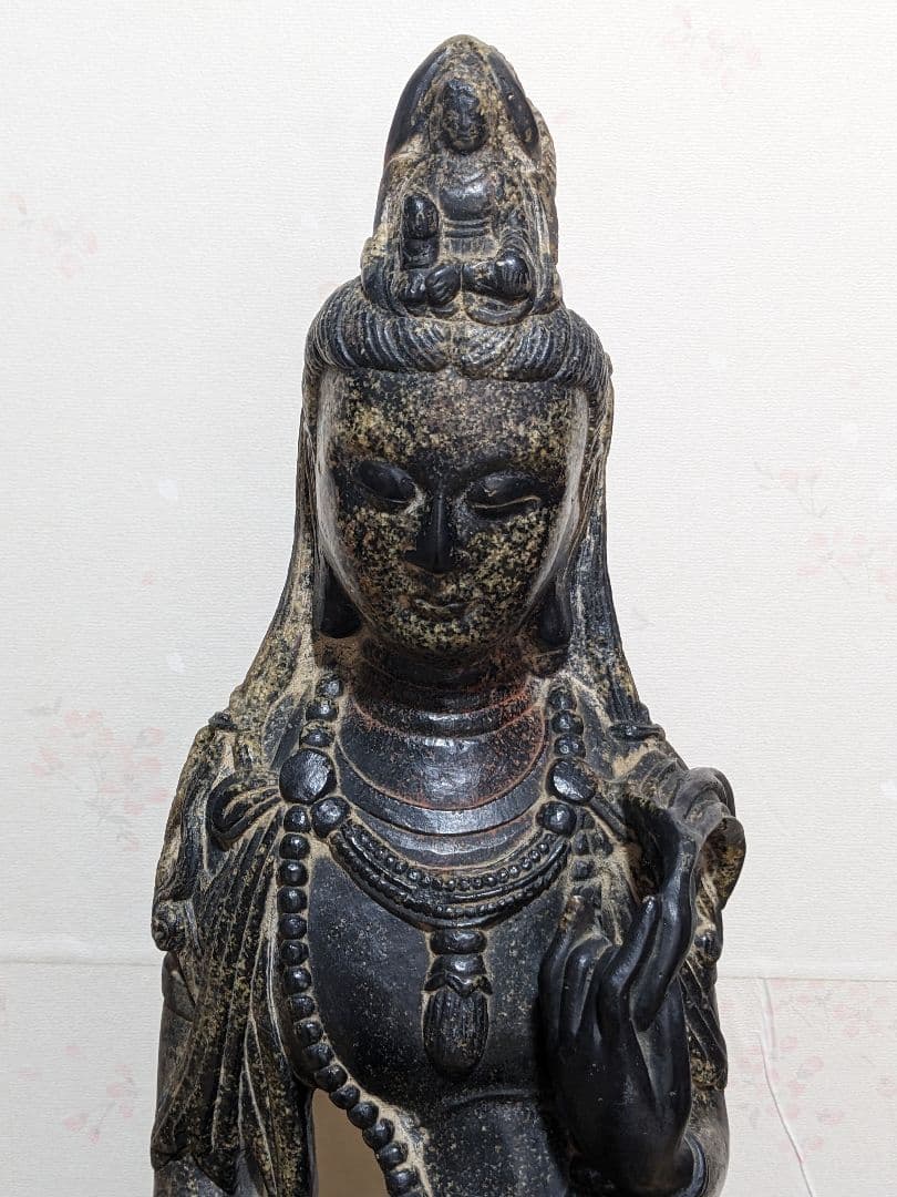 ♦観音菩薩立像 仏教美術 仏像 苦難厄除け 飾り 古美術骨董品 彫りの良い作品