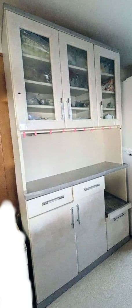 ホワイト 木製 食器棚 ガラス扉付き