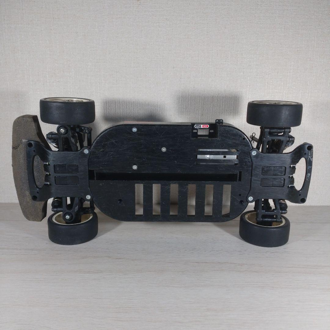 タミヤ　TT-01 シャーシ　Calsonic GT-R 2003