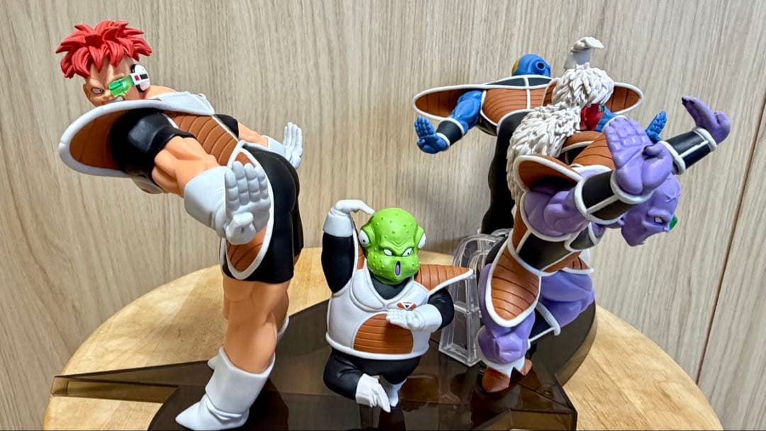 【美品】ドラゴンボール 出陣-ギニュー特戦隊セット