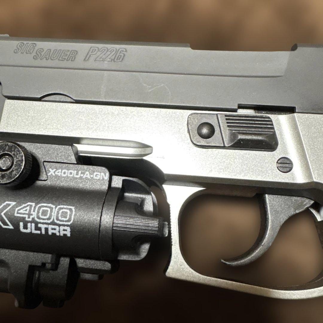 中々美品 東京マルイ シグ P226 RAIL E2 ステンレス シグ レイル