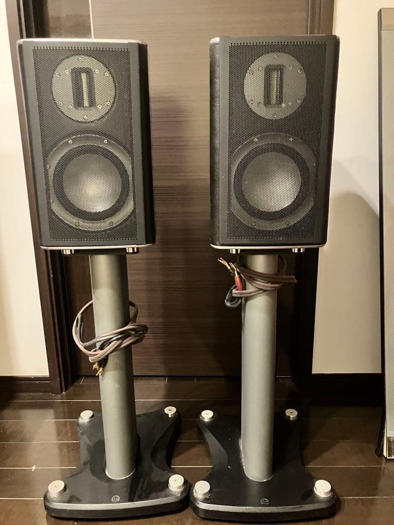 【週末セール】Monitor Audio スピーカー・スタンド付き