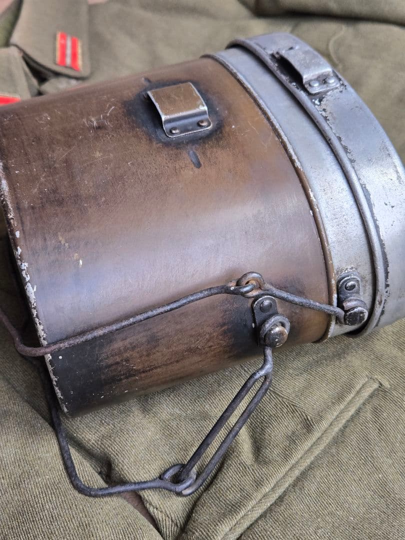 格安　実物　日本陸軍　将校服(上着)と二重飯盒　セット