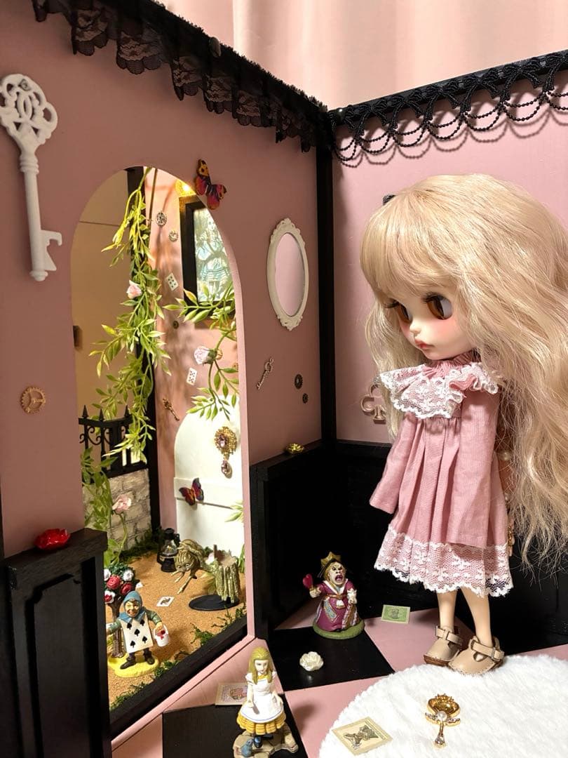 訳あり価格❣️ ドールハウス 木製　#181