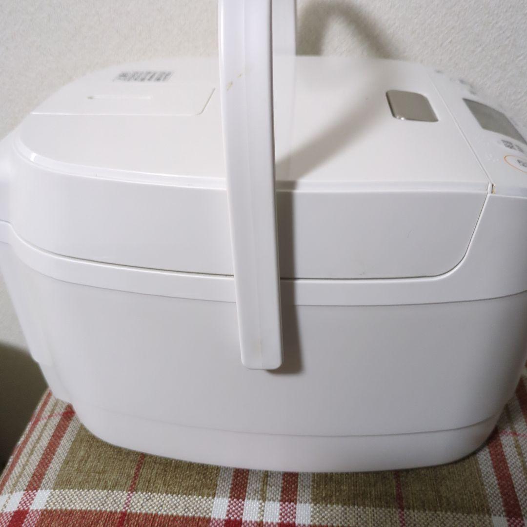 【☆】炊飯器（5.5合）　東芝 IH　RC-10HR【2022モデル】