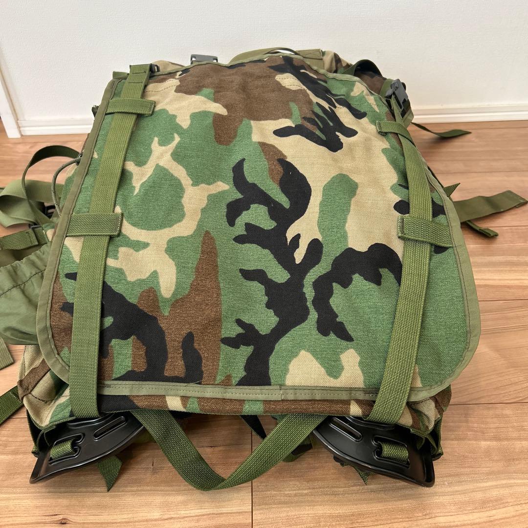 【お探しの方ぜひ】米軍放出品 バックパック MOLLE 2 メインパック5点