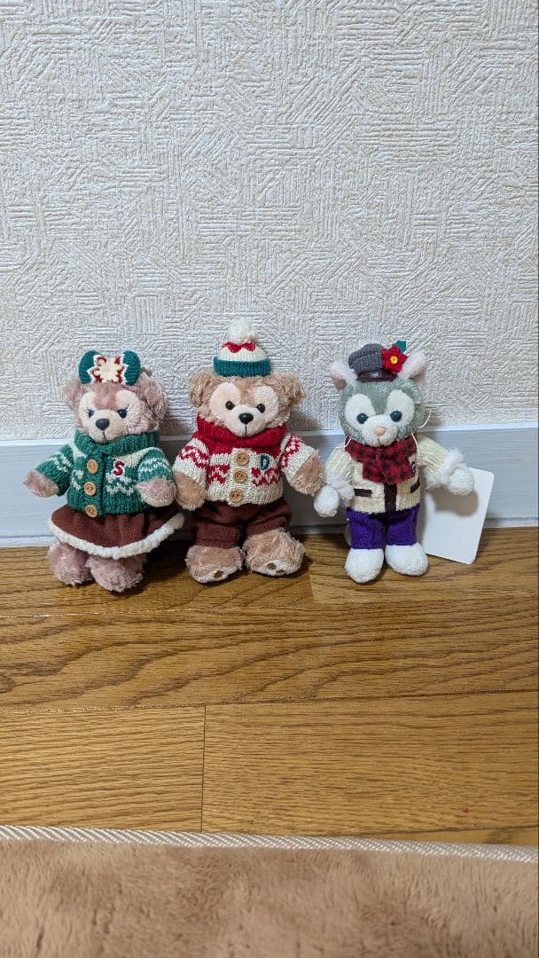ダッフィーシェリーメイ2015年クリスマスジェラトーニぬいぐるみバッジ