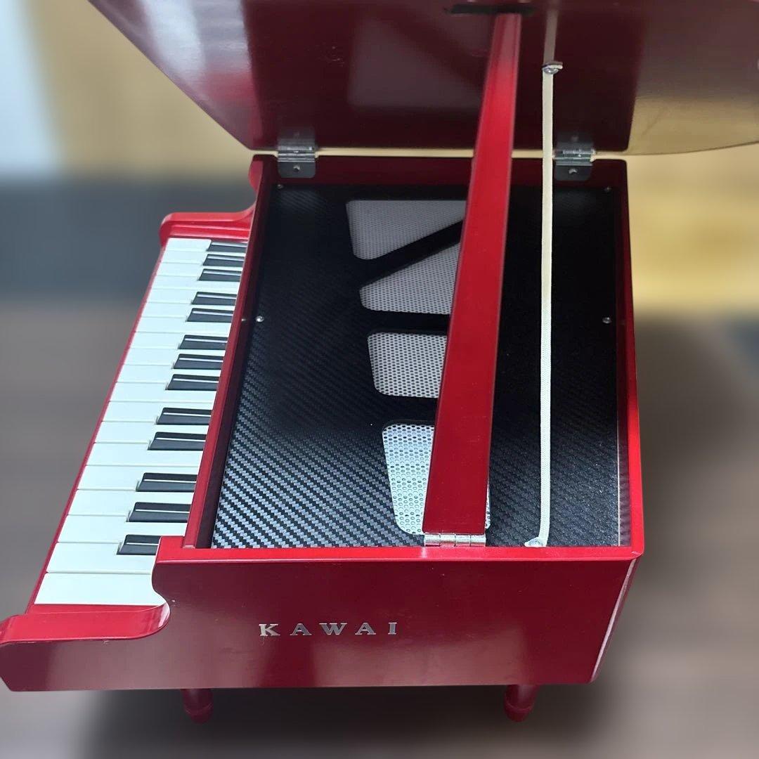 KAWAI 赤 32鍵 グランドピアノ型ミニピアノ！