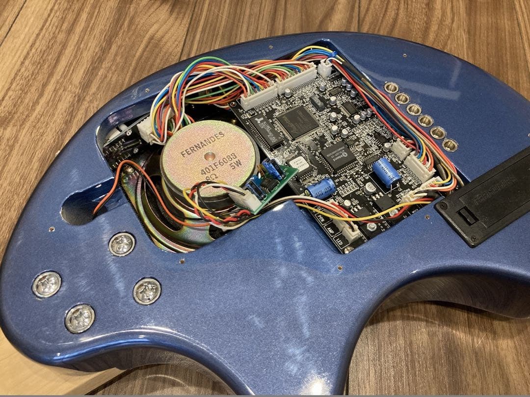 FERNANDES DIGI-ZO HYPER 青 ブルー コンデンサ交換済み