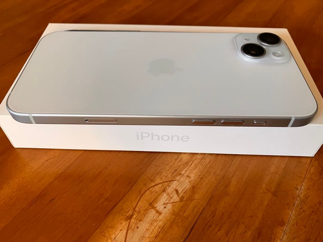 TAKUApple iPhone15Plus 128G ブルー　本体