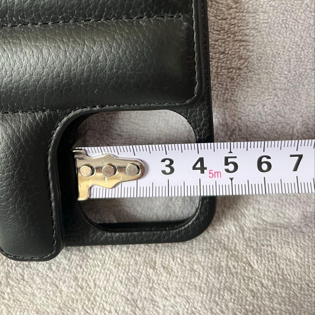 Demiurvo POCHE iPhone 13Pro ケース&ストラップ