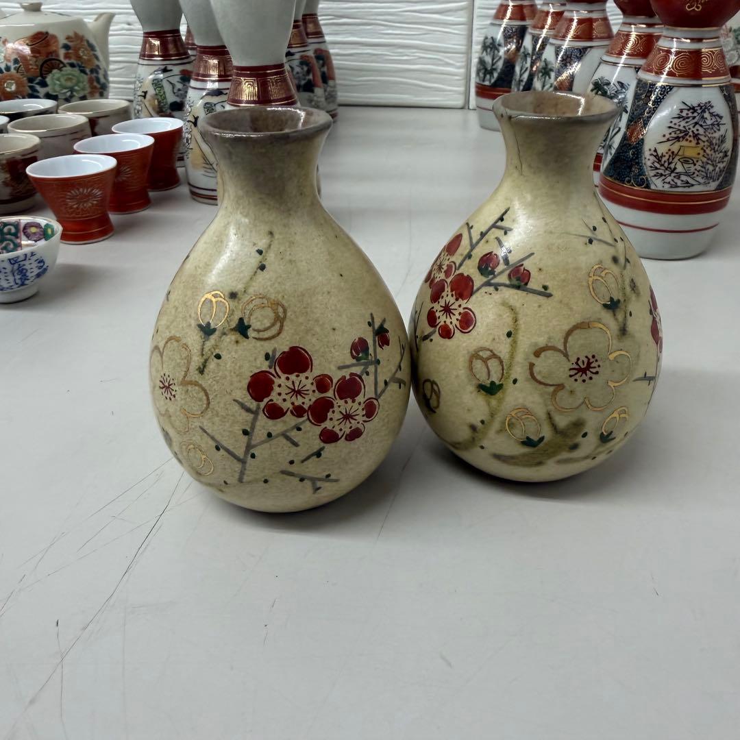 九谷焼　伝統工芸品　まとめ売り徳利とおちょこセット 陶器製