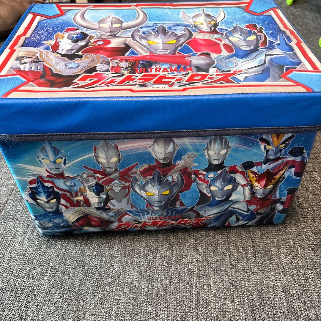 ウルトラマン　怪獣　ソフビセット 22体　収納BOX付き