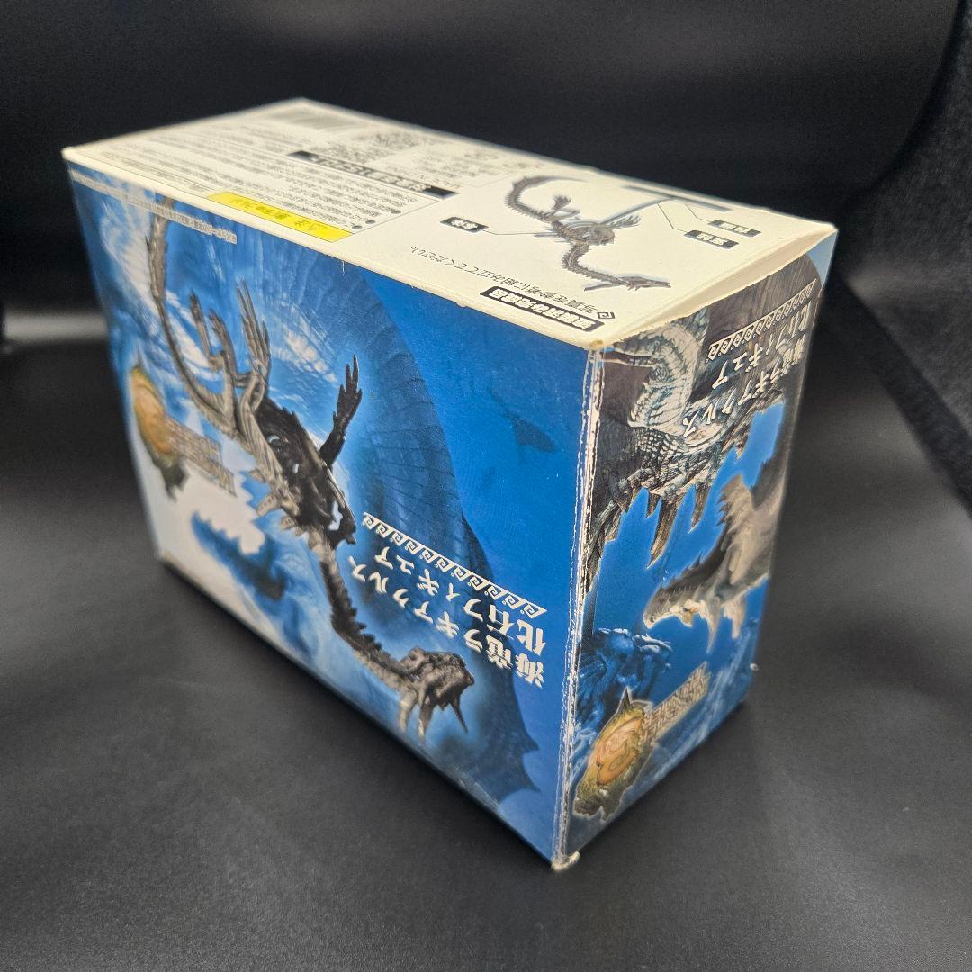 モンスターハンター3 海竜 ラギアクルス 化石フィギュア