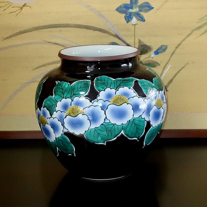 【伝統工芸九谷焼】花瓶　染付山茶花　山上義正作　ギフト対応可