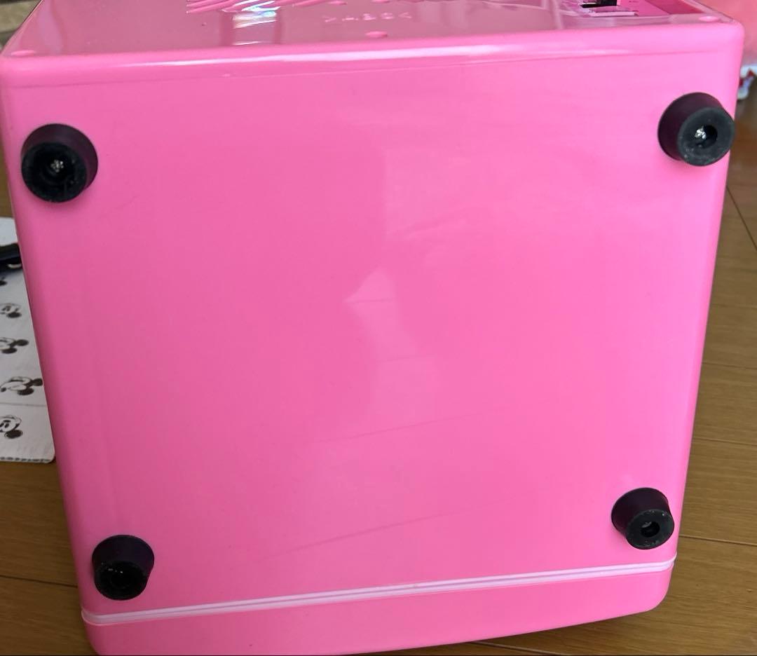 ハローキティ　クーラー＆ウォーマー　ミニ冷温蔵庫