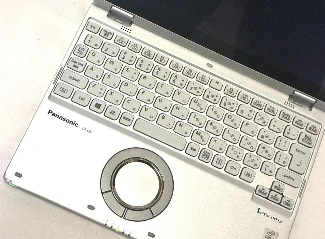 外見美品【訳あり】パナソニック QV9 i7 10世代 タッチ SSD512