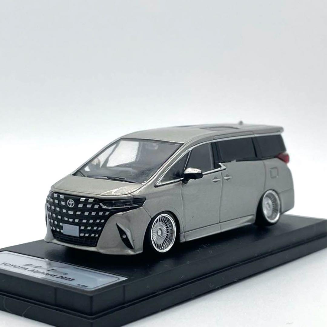 1/64 トヨタ 40アルファード カスタム emitz ダイキャストチーム