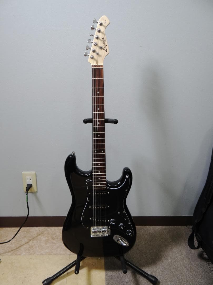 Legend Stratocaster 新品同様