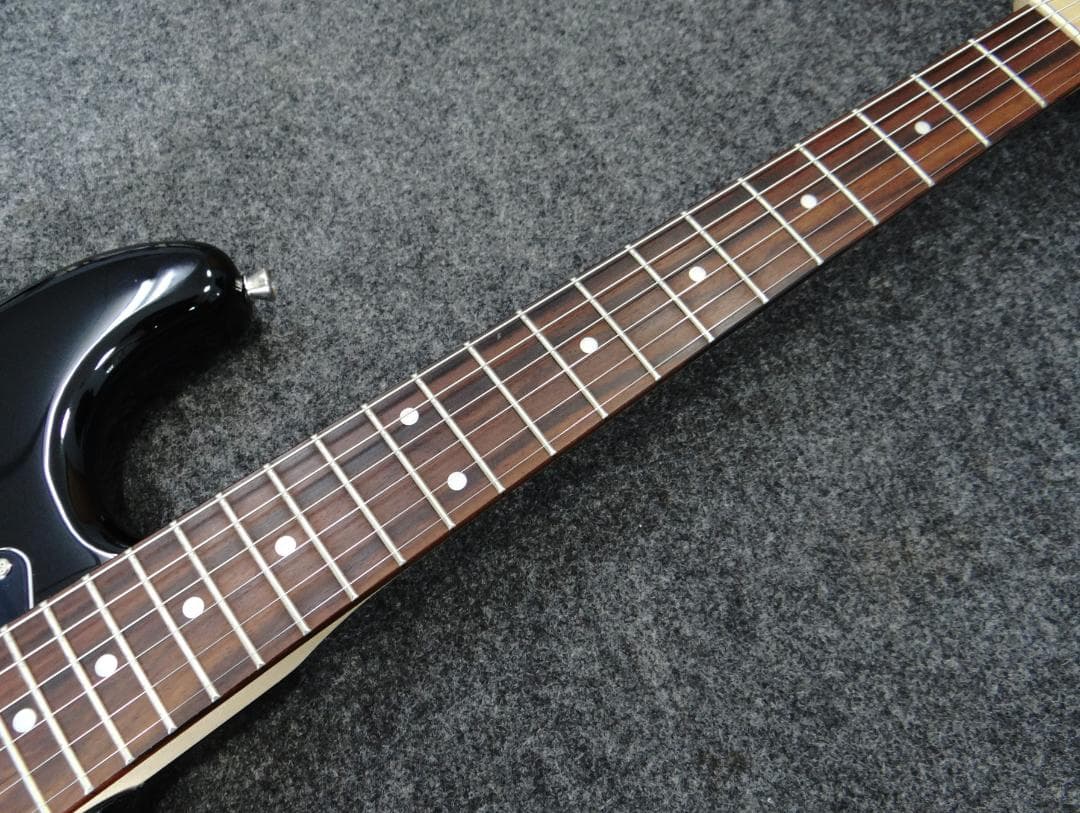 Legend Stratocaster 新品同様