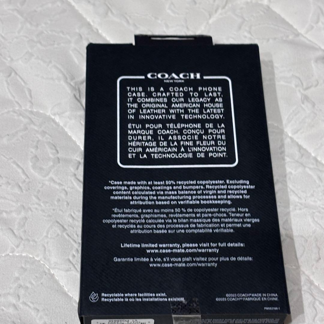 【新品】COACH　iPhone 15Pro　フォリオケース カーキ