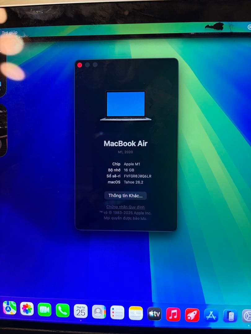 Macbook air m1 16gb 256 画面割れ