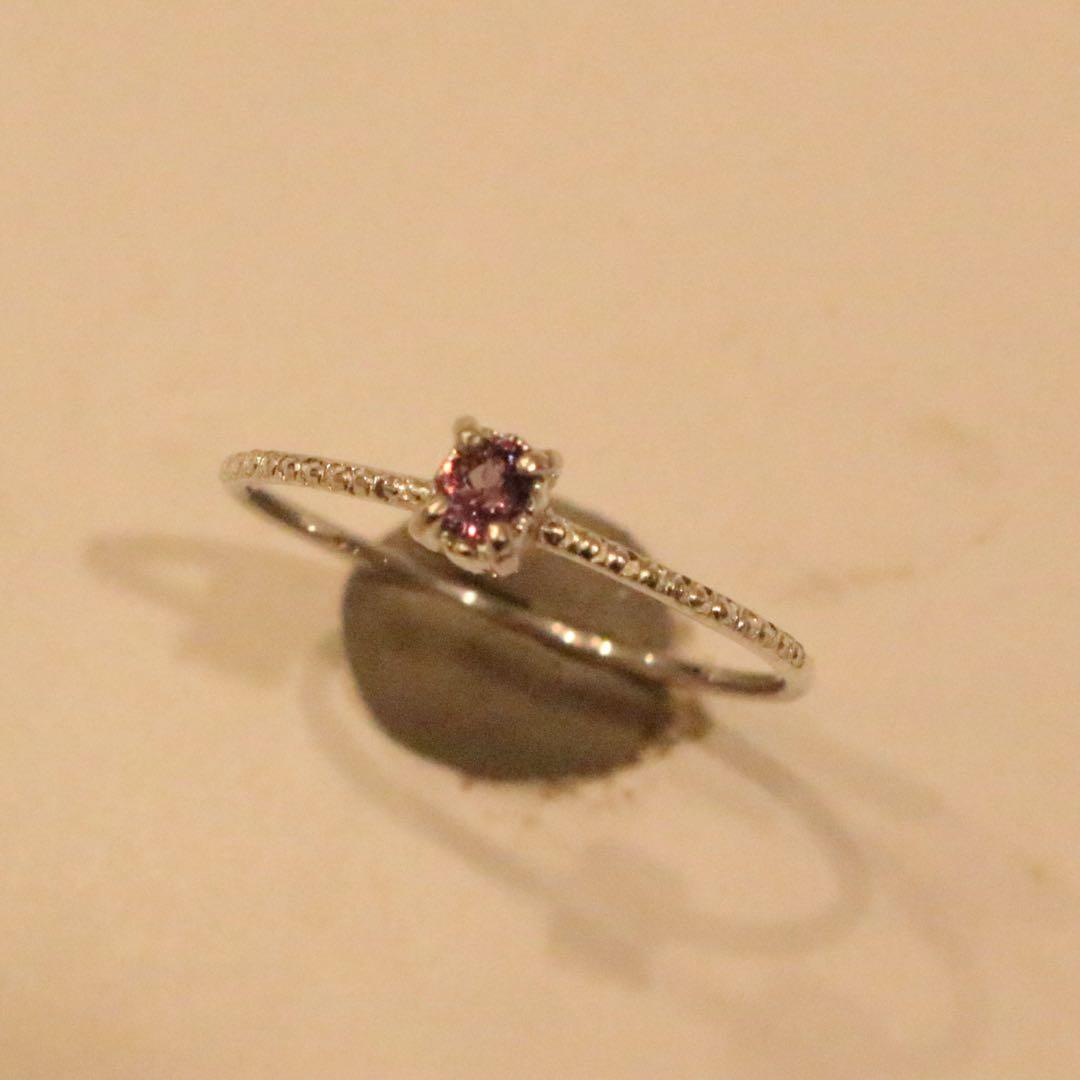 青紫色キラ✴︎カラーチェンジガーネット細身両サイドミル打ちシルバーリング11号