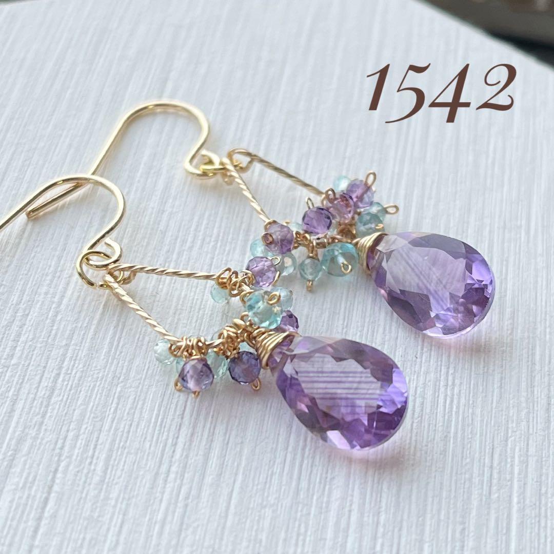 1542 大粒アメジストピアス