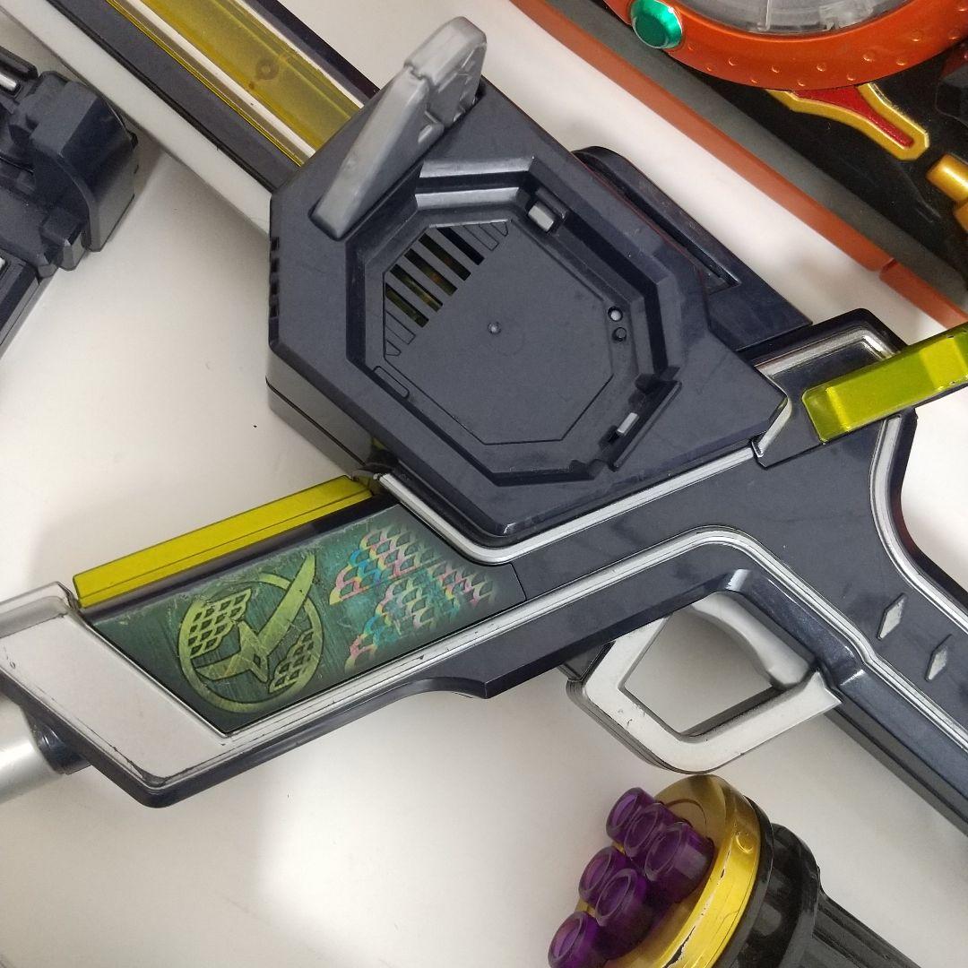 仮面ライダー鎧武　大量　武器　DX戦極ドライバー　ブドウ龍砲　火縄大橙DJ銃