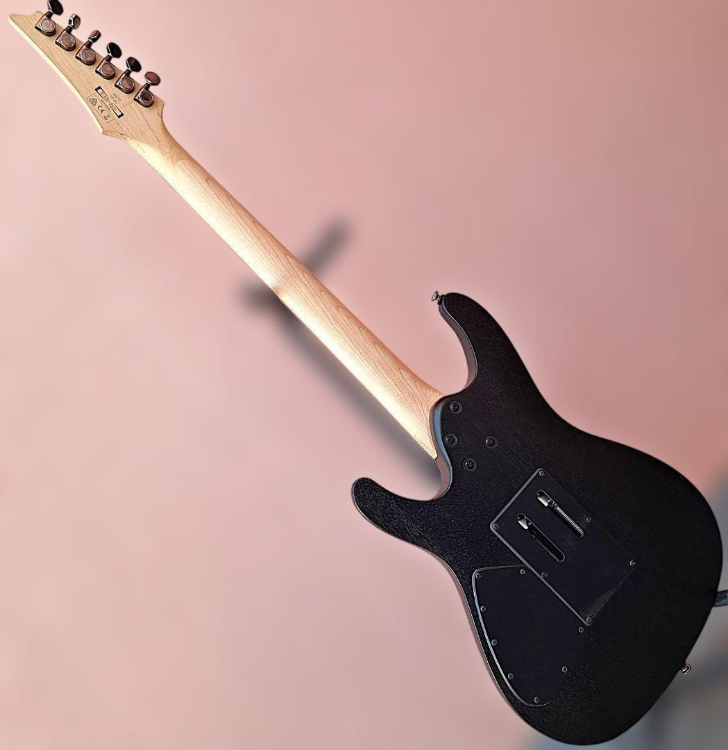 ■Ibanez S570 WK アイバニーズ Edge-Zero II