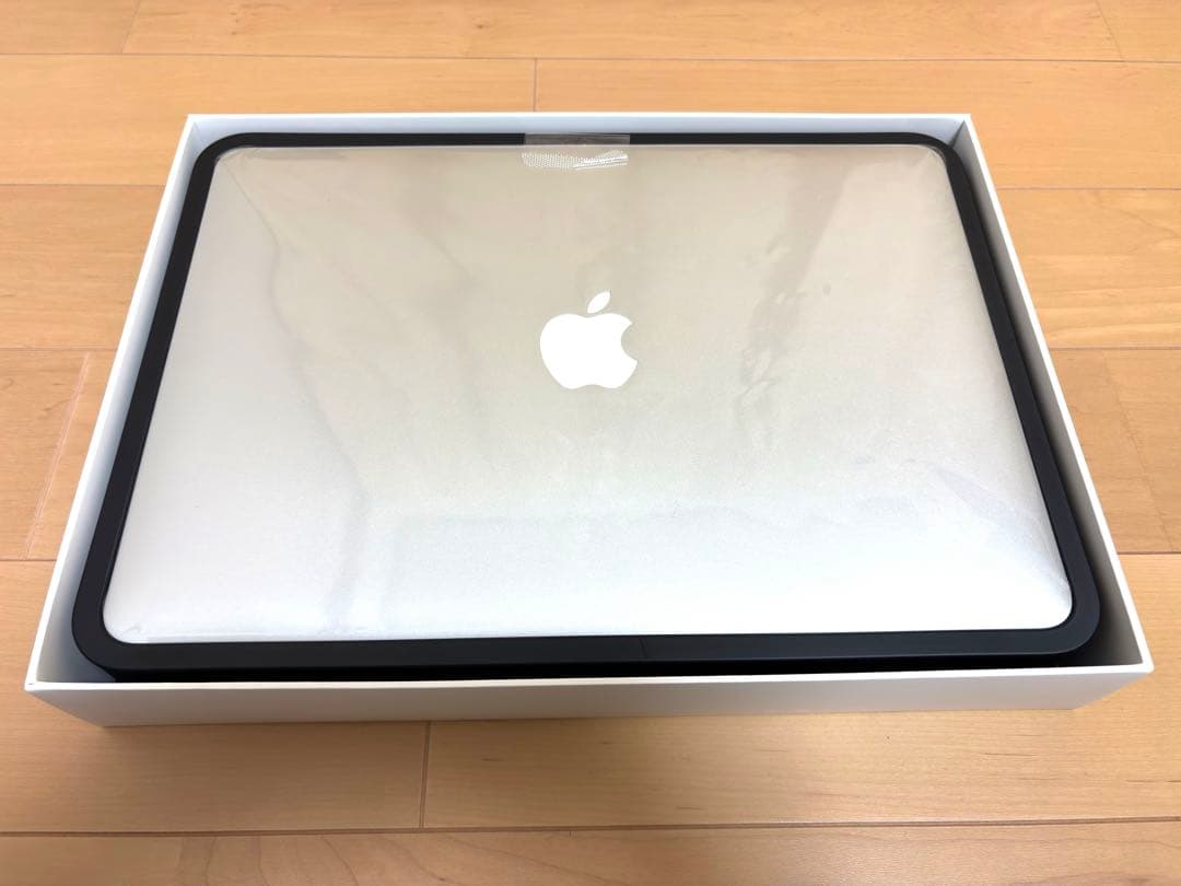 Apple MacBook Air 2015 13インチ