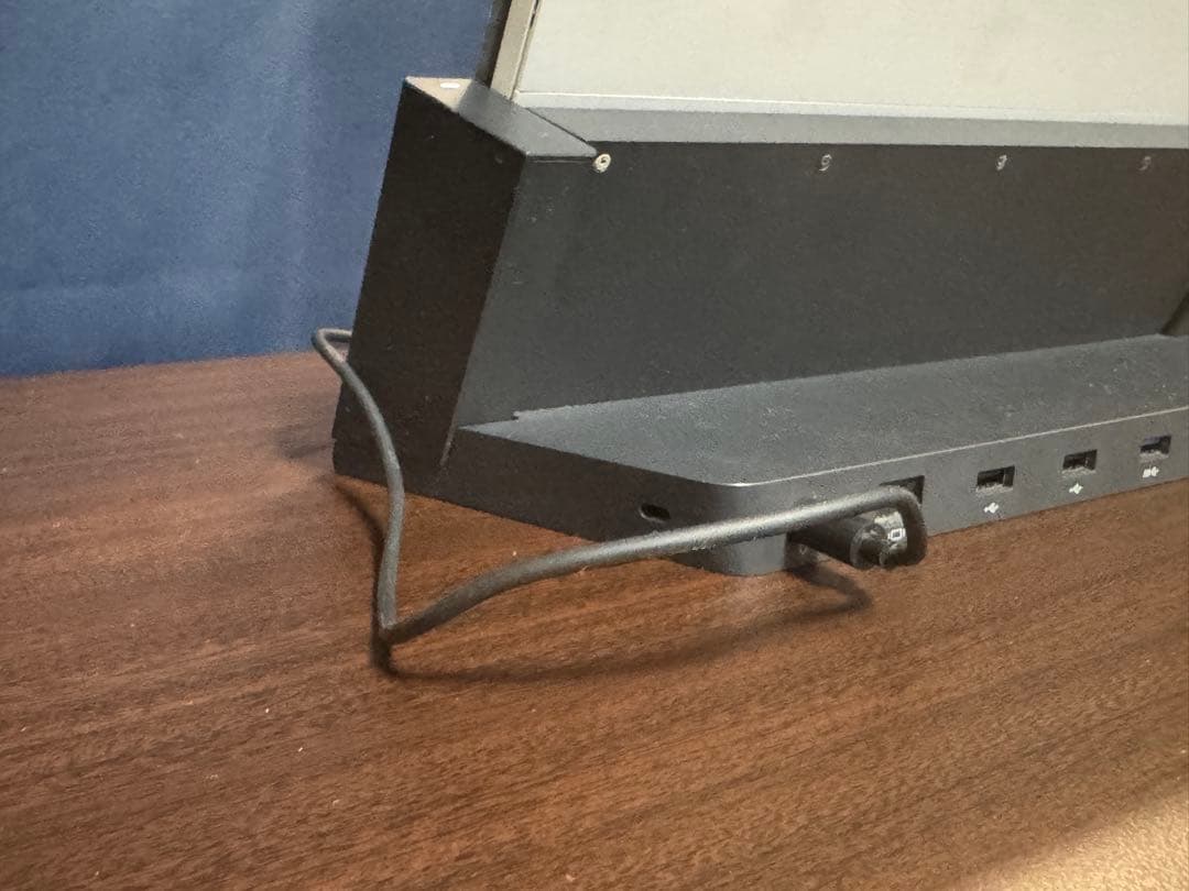 Windowsタブレット本体 Microsoft surface Intel Core i5 4/128GB