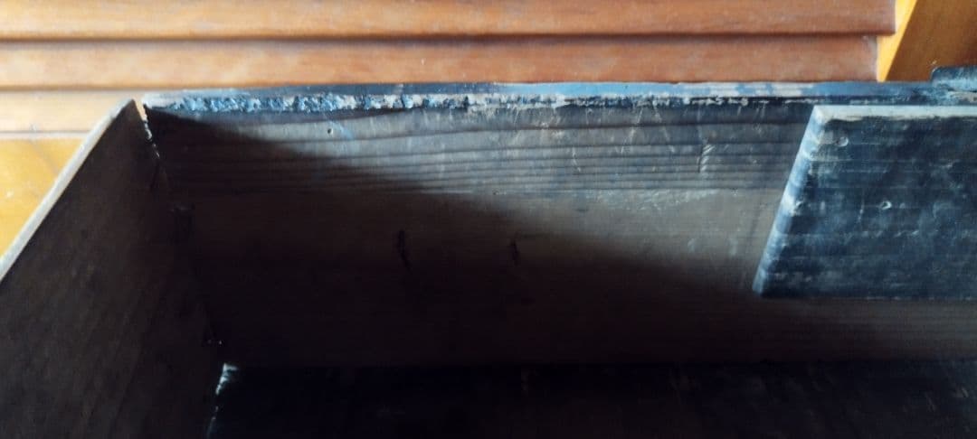 [週末値引]商品説明　ジャンクガーデン　時代物箪笥引出し　古材　￥9000↓