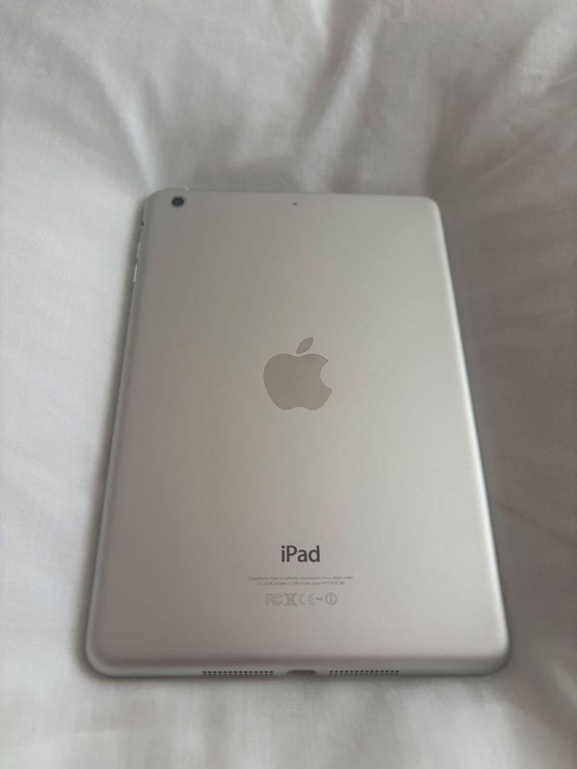 iPad mini2 シルバー