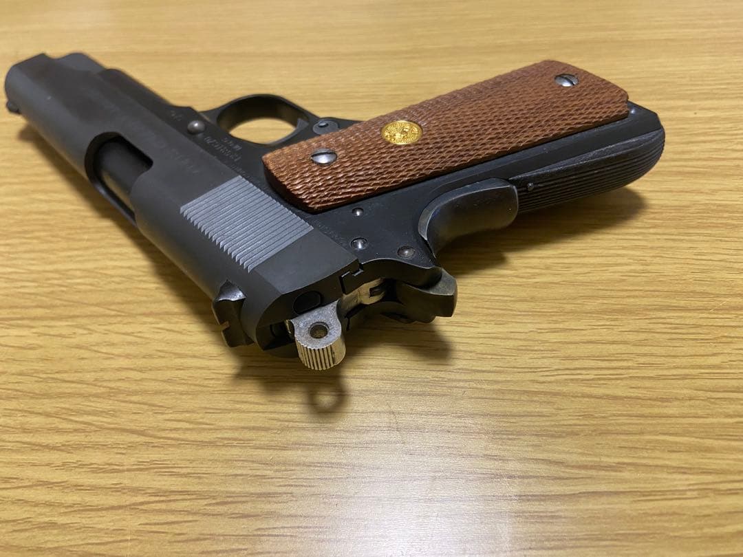 MGC コルト コマンダー HW樹脂 モデルガン