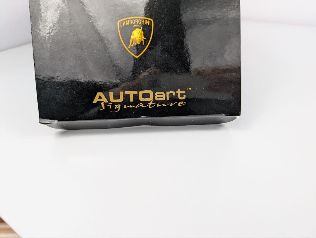 1/18 ミニカー オートアート ランボルギーニ アヴェンタドール　LP700