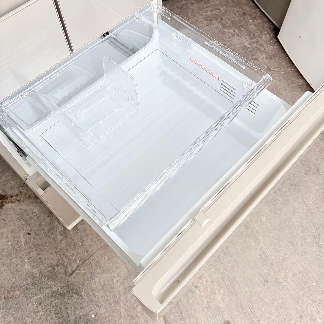 配送設置無料！純正Panasonicシャンパンフラットで都会的なスリム冷蔵庫！