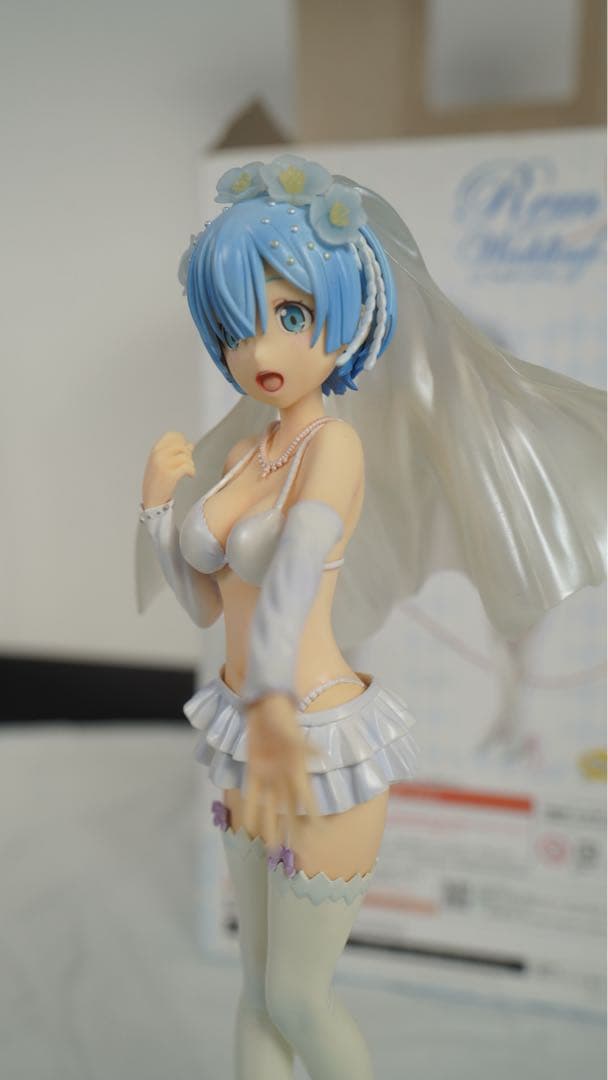 リゼロ レム ウェディングVer フィギュア