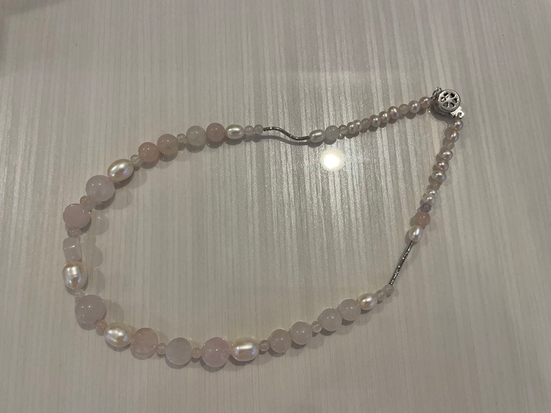 ハンドメイド　上品なネックレス