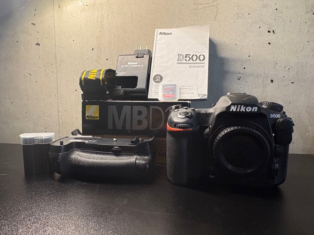 Nikon D500 ボディ（箱なし）