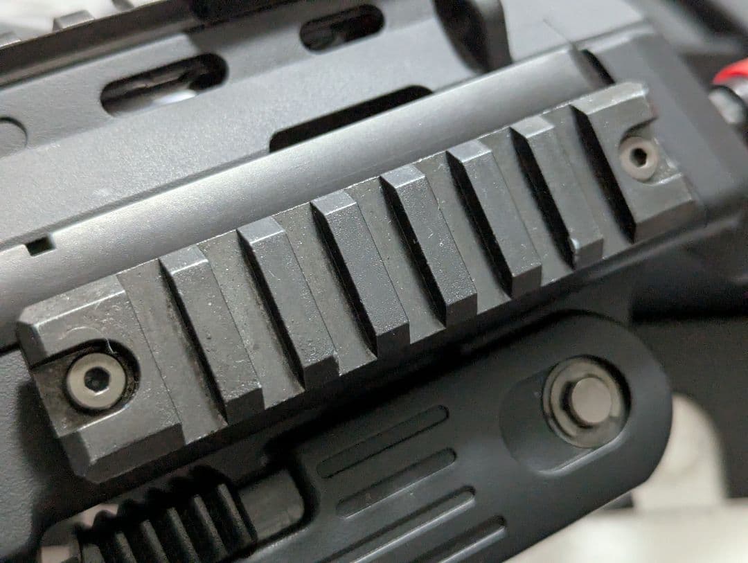 東京マルイ　MP7A1　ブラック　電動ガン【バッテリー2個/マガジン5個】